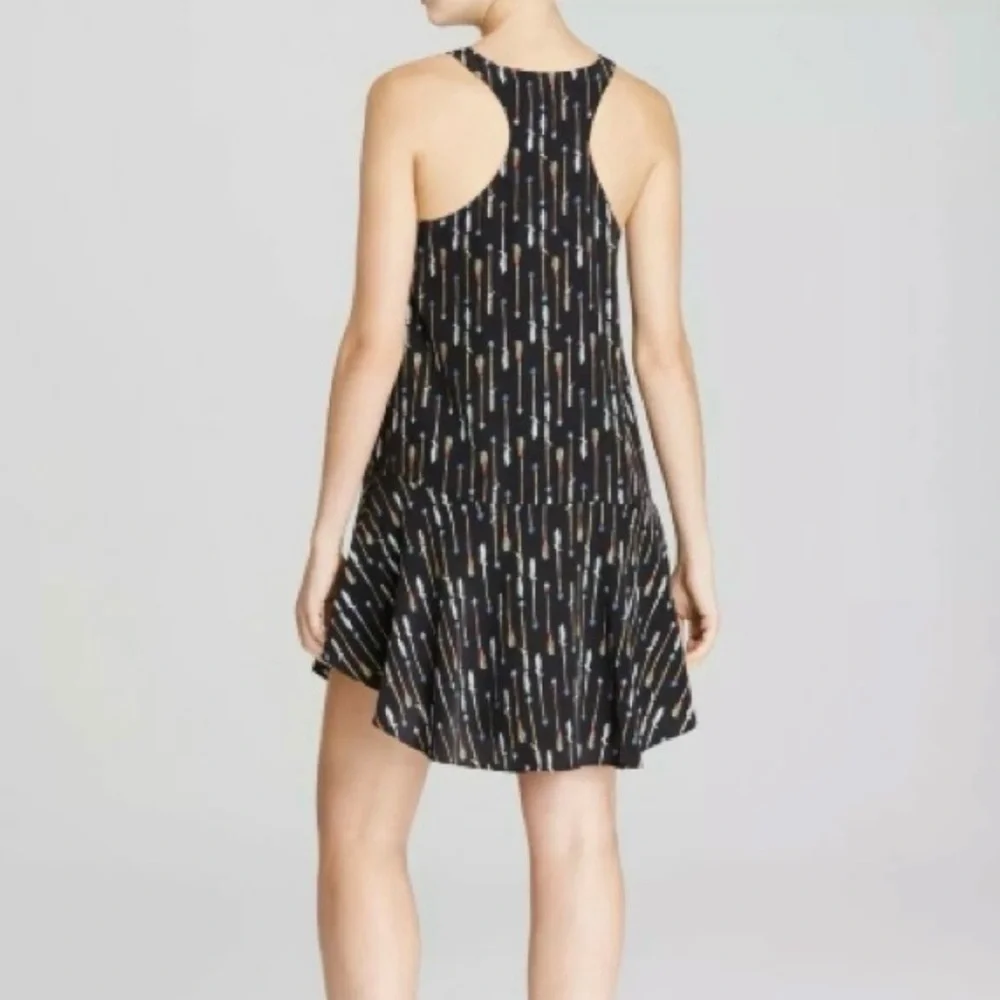 Joie Arianna Arrow Print Silk Shift Dress | Size M - Picture 4 of 8